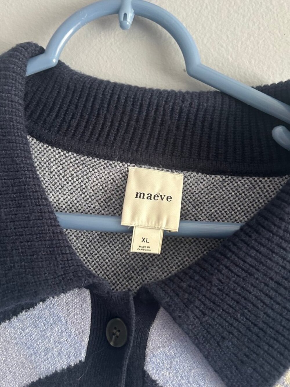 Kinsley Collared Crop Cardigan Sweater by Maeve - Picture 3 of 4